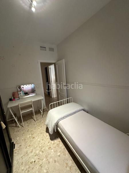 Foto 52f6f2df-891d-4cd4-8e1b-1fd6b86ddca9. Casa vivienda unifamiliar en Centro Utrera