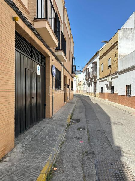 Foto 6d6231c7-bc4a-4954-a9f0-671b29dc87ce. Casa vivienda unifamiliar en Centro Utrera