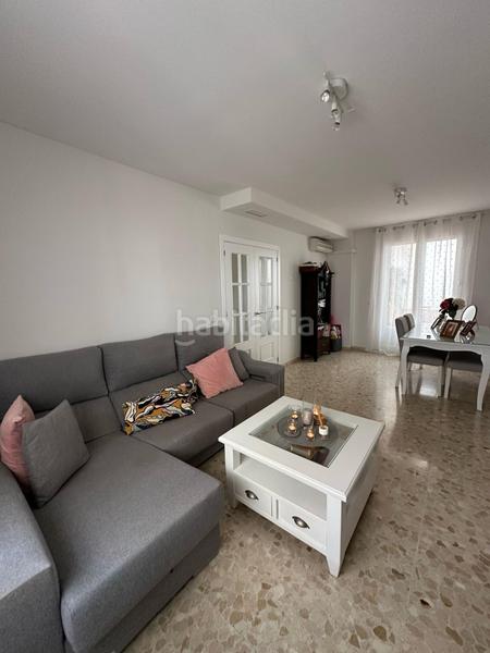 Foto 9e2620e4-ab46-4cee-b564-79e77f76cfc6. Casa vivienda unifamiliar en Centro Utrera