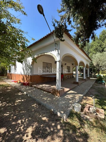 Foto 8935df1f-c356-43c9-8c45-55f781e8e47b. Casa con parcheggio in Pedanías Sur Utrera