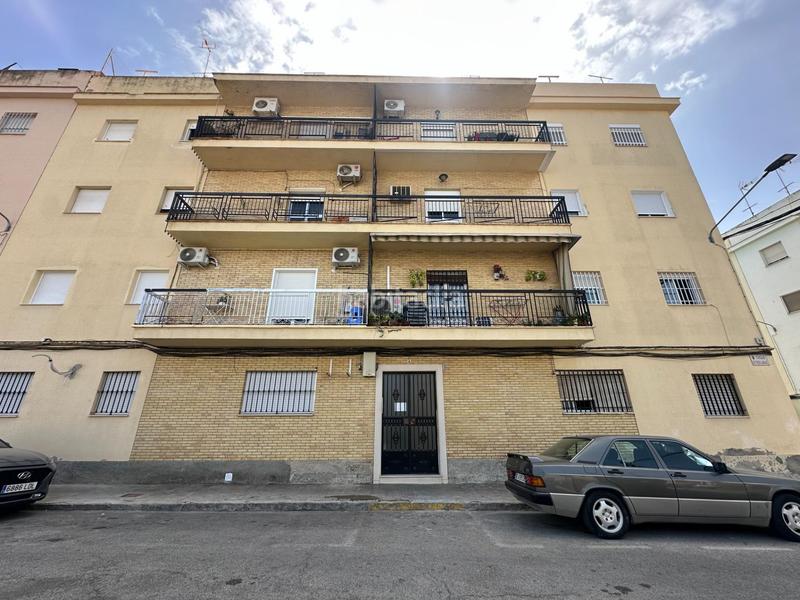 Foto 0b21fd6e-3b28-40e3-8f87-9635ec0f4d1a. Appartement dans Torre Cruz - Los Molinos Utrera