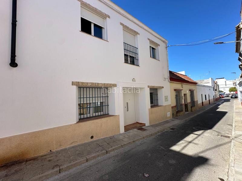 Foto c3d68efe-e08e-486c-abe9-b703d3e72157. Casa vivienda reformada en Centro Utrera