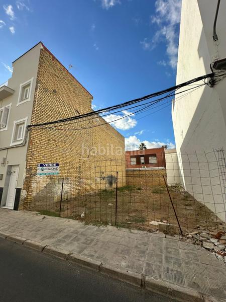 Foto c15fc346-59e3-4931-ba39-b1bec62ae70e. Terrain résidentiel dans Torre Cruz - Los Molinos Utrera