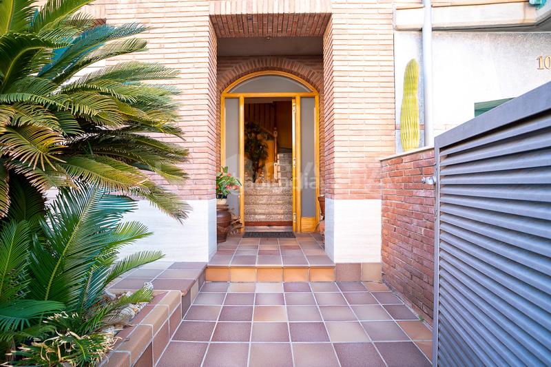 Foto f27a9328-aa23-4f58-a9f0-bb8b912b2fa9. Semi detached house with parking in Font Verda Granollers