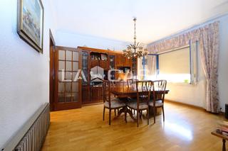 Etagenwohnung in Vilapicina - Torre Llobeta. Piso carrer de concepción arenal, barcelona