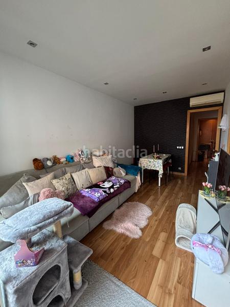 Foto 2a747a35-2957-440d-91a8-94abecba5209. Piso oportunidad en santa eulalia! piso acogedor con ascensor en Hospitalet de Llobregat (L´)