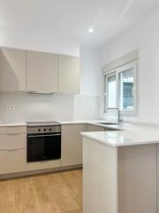 Appartement à Sants. Piso reformado en violant dhongria  3 habitaciones  segunda plan