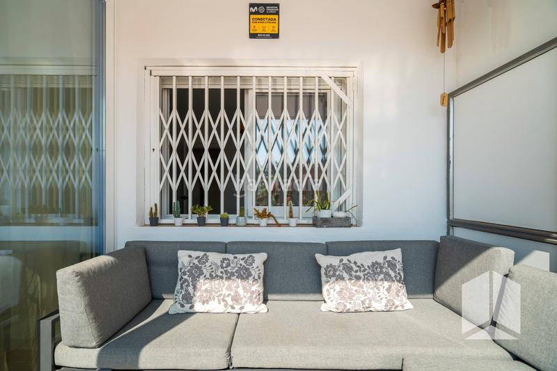 Foto 757d9b00-65a6-4174-92ed-40ae9fd9575e. Piso la casa agency vende en exclusivapiso reformado en can bou ubicación privilegiada entre la playa y el centro en Castelldefels