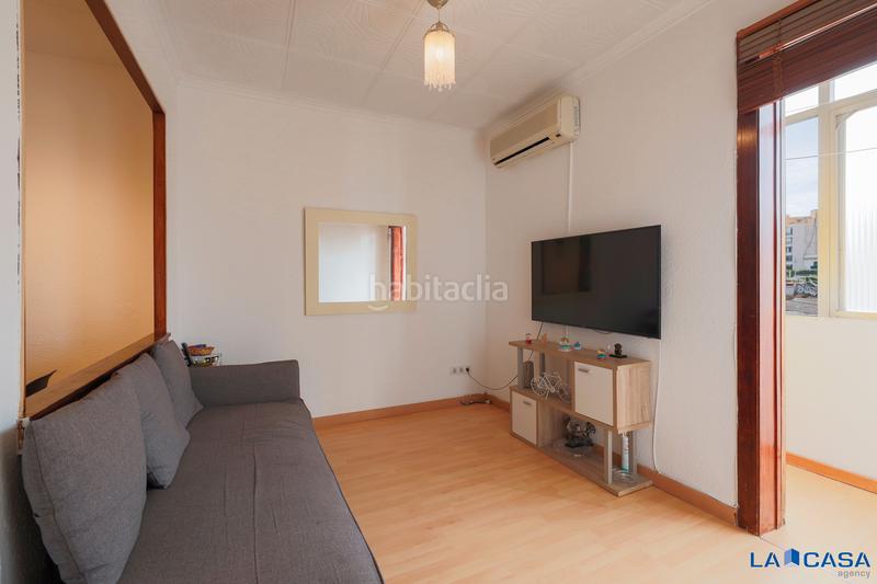 Foto 94a2ab03-06e2-45f8-8a9a-de88244fd503. Appartamento in Sants Barcelona