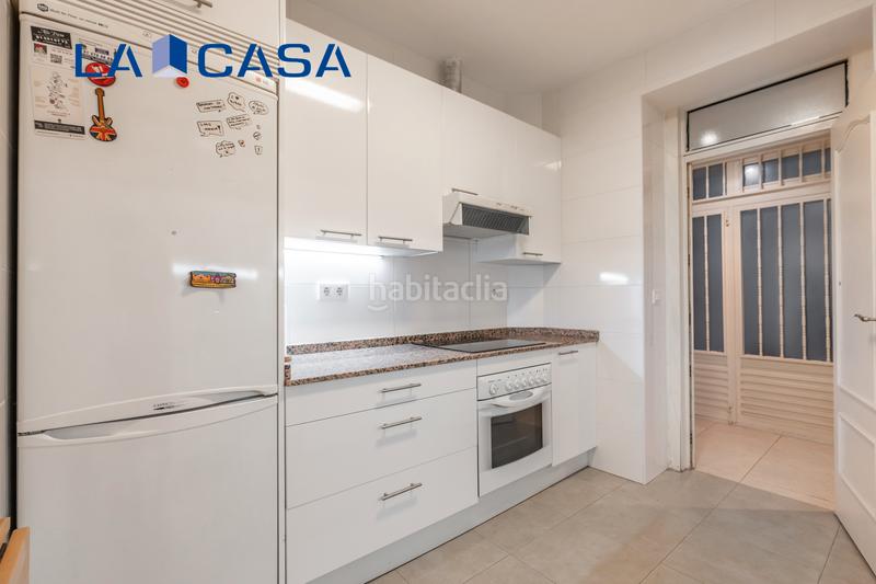 Foto 279ea49c-9816-493d-be54-b8d033b6fc9d. Planta baixa a Arapiles Madrid