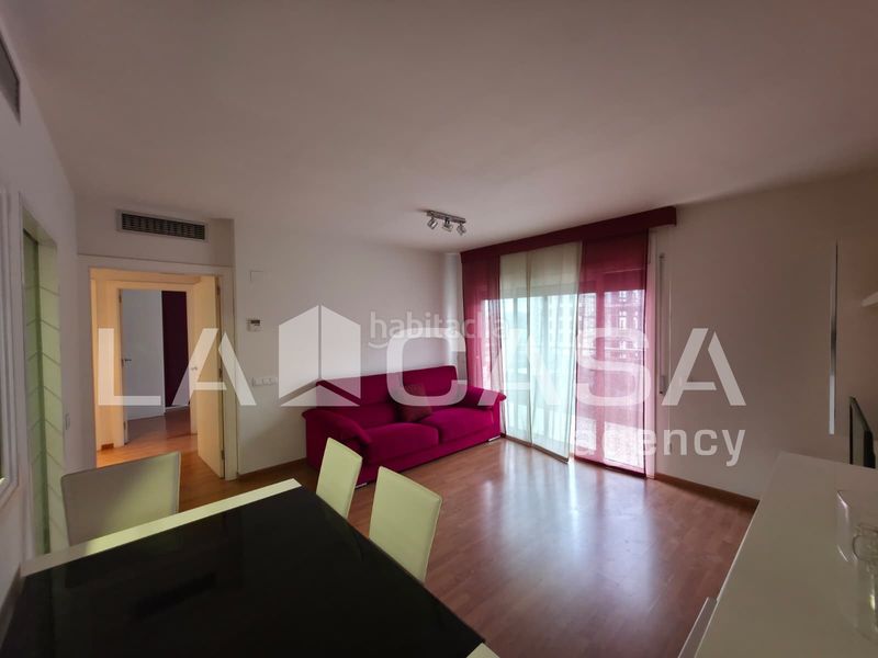 Foto c9bca71e-075c-4503-955e-8cf6b10666e9. Pis amb piscina a Can Gambús Sabadell