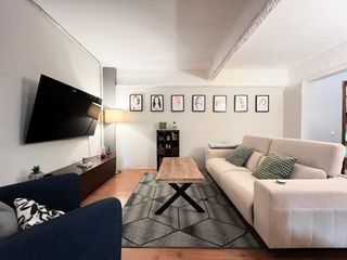 Pis a Fondo. Espacio versátil con gran terraza y sótano diáfano  ideal para i