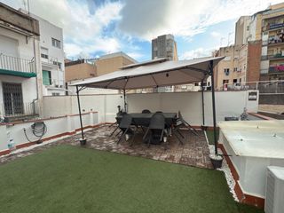 Planta baixa a Sants-Badal