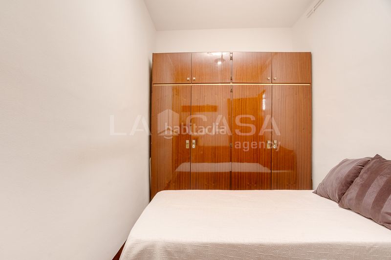 Foto a5e1a324-450c-4e2a-a9b8-f717afedeb1c. Pis a Barri de les Corts Barcelona