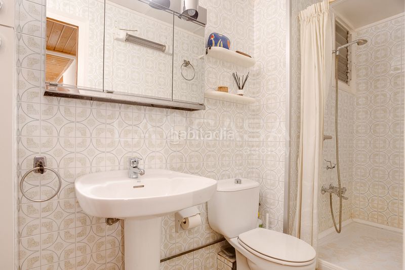 Foto b4c8e461-12ee-45c0-9802-719946006dee. Pis a Barri de les Corts Barcelona