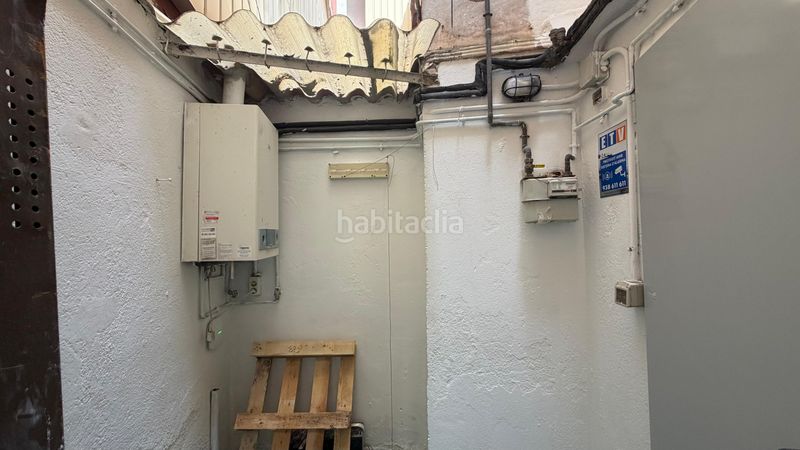 Foto 6ca95d17-3530-4e99-be68-69c9f58c9725. Loft amb calefacció a El Camp de l´Arpa del Clot Barcelona