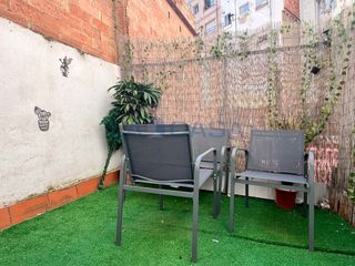 Planta baixa a Les Planes. Primera planta con terraza privada de 7 m2!