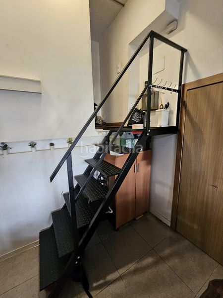 Foto ae0762a2-be53-4ec0-91db-5ab5cca19b4c. Planta baja la casa agency presenta piso reformado en sant adrià se vende alquilado en Badalona