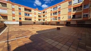 Pis a Centro-San Felipe-Huerta Fava. Gran oportunidad! piso espacioso en zona tranquila cerca del cen