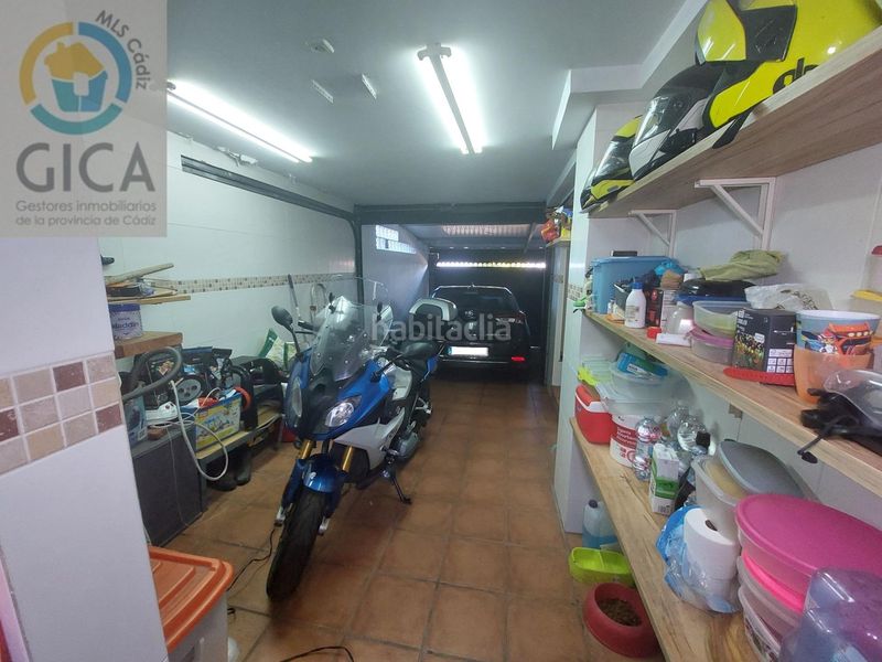 Foto b166bd20-8e75-484a-930b-fce69fcbf8ea. Xalet amb aparcament a La Granja - La Colina - Los Pastores Algeciras