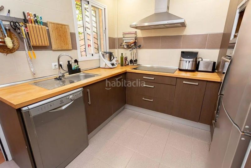 Foto c5b07640-eb55-4832-b169-47b90749396f. Casa adossada amb aparcament a La Granja - La Colina - Los Pastores Algeciras