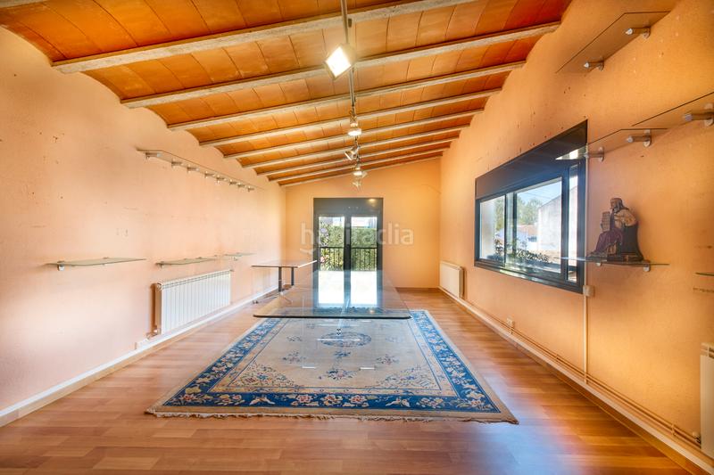 Foto 62f72cec-ec54-4667-95b8-8a5abc2cbe34. Chalet with fireplace parking pool in Riudarenes