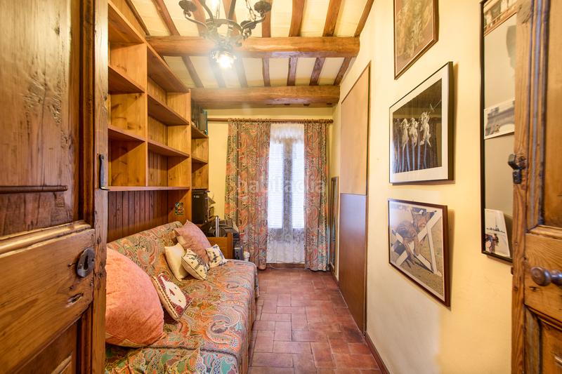 Foto a759af1b-8055-40b3-a9cf-2bcc0a6a319c. Chalet with fireplace parking pool in Riudarenes