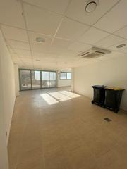 Lloguer Local Comercial a Carrer verge maria 30. Local comercial de lloguer