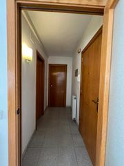 Rent Flat  Carrer del riu freser 41. Pis de lloguer al carrer riu freser – girona – 2 habitacions amb