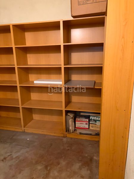 Foto 1bd2ce23-fcde-4cb7-9091-36dcb2a90493. Aparcament cotxe a Santa Coloma de Farners