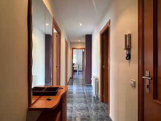 Appartement  Plaça europa 4. ?? pis en venda amb pàrquing a santa coloma de farners – ideal i