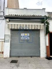 Lloguer Local Comercial a Palacios y Villafranca (Los). Local en alquiler