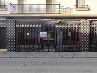 Lloguer Local Comercial a Palacios y Villafranca (Los). Locales en alquiler