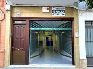 Lloguer Local Comercial a Palacios y Villafranca (Los). Local en alquiler