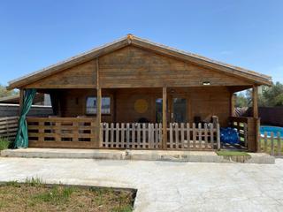 Proprit en Palacios y Villafranca (Los). Parcela con casa y piscina