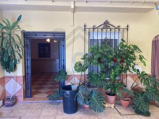 Casa  Calle pajaro del alba (pinzon). Casa en pinzón