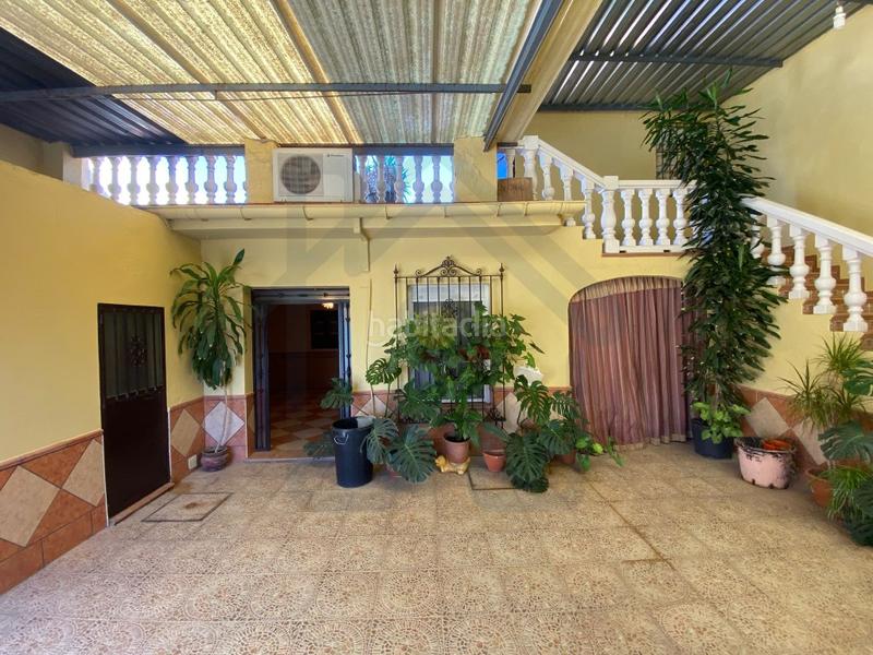 Foto f77d8444-0043-4023-9c55-d8415cc92075. Maison dans Pedanías Sur Utrera