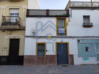 Casa a Palacios y Villafranca (Los). Casa para derribar