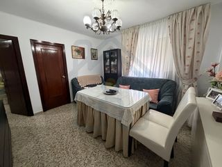 Pis a Palacios y Villafranca (Los). Piso en avenida de sevilla