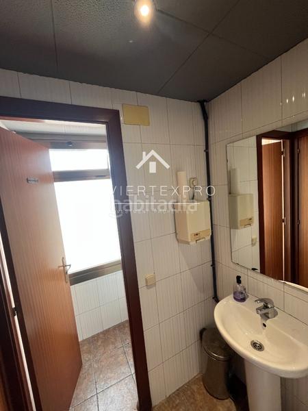 Foto 2f9825d1-3ad8-49d2-98bd-3cdc2ad20a7f. Traspaso local comercial oportunidad única de traspaso en Premià de Mar