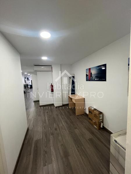 Foto 0b4e191a-54e7-4ad3-b273-5291d3b8e546. Pas-de-porte local commercial avec chauffage dans Sant Ramon - Maternitat Barcelona