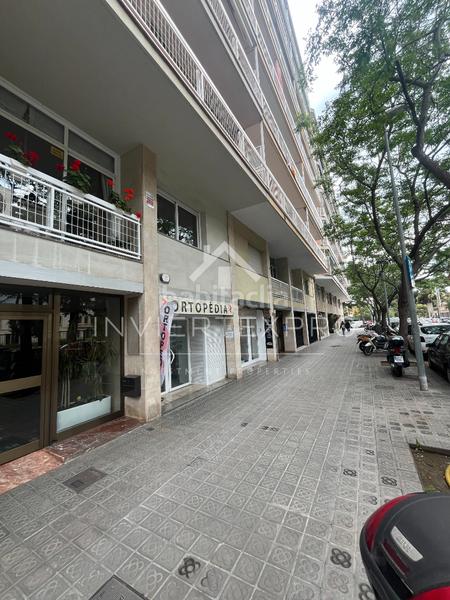 Foto 51974dc1-d41f-406f-b5d8-c1ffd8e3a60e. Trapasso locale commerciale con riscaldamento in Sant Ramon - Maternitat Barcelona