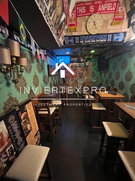 Foto af6fe2b9-cf40-45f8-975d-7c110b68a101. Trapasso locale commerciale con riscaldamento in Hostafrancs Barcelona