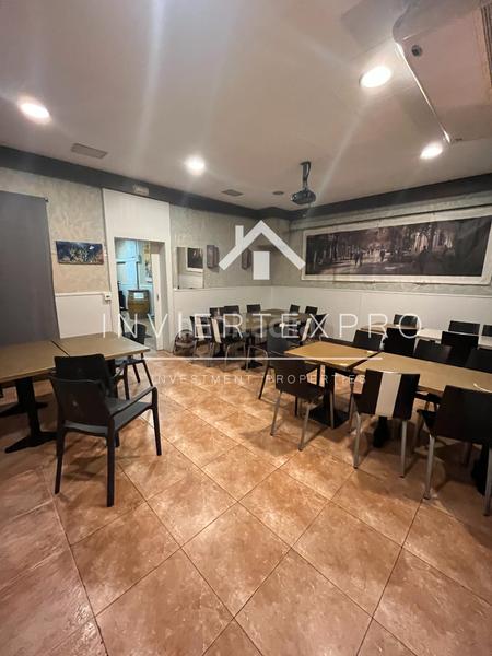 Foto 796270f1-2e90-4d9d-9398-0c3072f96994. Trapasso locale commerciale in Dreta de l´Eixample Barcelona