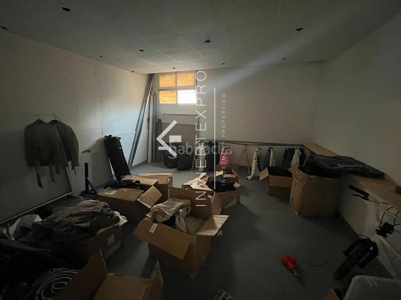 Foto 04a6fb8c-3a4f-44eb-a889-02274bf2d2b2. Trapasso locale commerciale con riscaldamento in Sant Andreu de la Barca