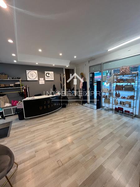 Foto 2e7a8e10-2727-4603-ab6e-2ff4bdda1b07. Trapasso locale commerciale con riscaldamento in Sant Andreu de la Barca