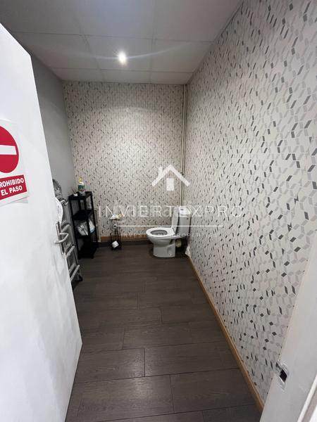 Foto e8d762b4-63fe-4c38-ab1a-3f5a6d848f1f. Trapasso locale commerciale con riscaldamento in Sant Andreu de la Barca