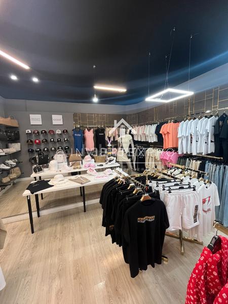 Foto 07ccedb1-daca-45c0-9435-dd6641997e7a. Traspàs local comercial amb calefacció a Sant Andreu de la Barca