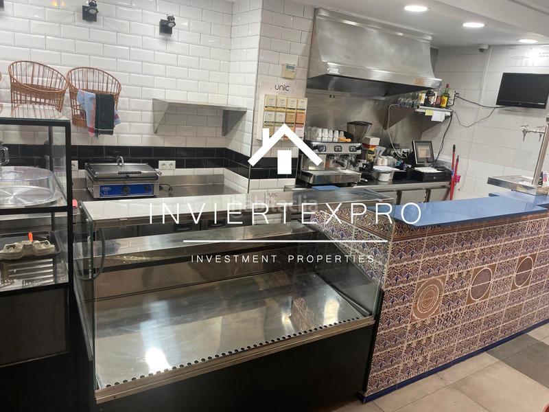 Foto 43b15455-812d-42e5-aef5-14ed40995eb0. Trapasso locale commerciale con riscaldamento in El Parc i la Llacuna del Poblenou Barcelona