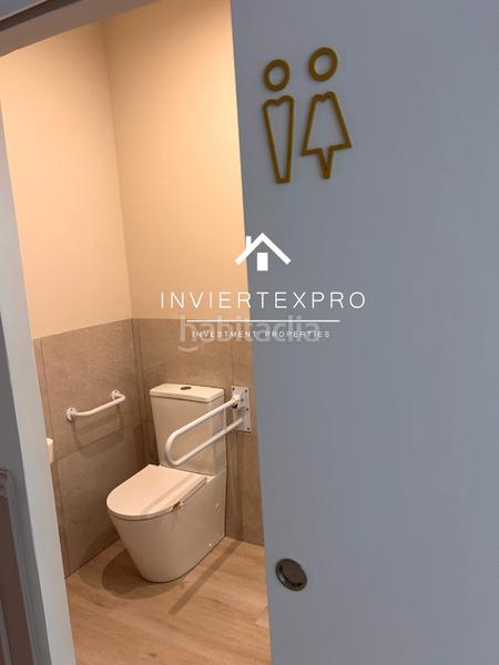 Foto ec1ff8b0-4f04-4a15-a3d7-e7fa38a3e227. Pas-de-porte local commercial avec chauffage dans Sant Gervasi - Galvany Barcelona